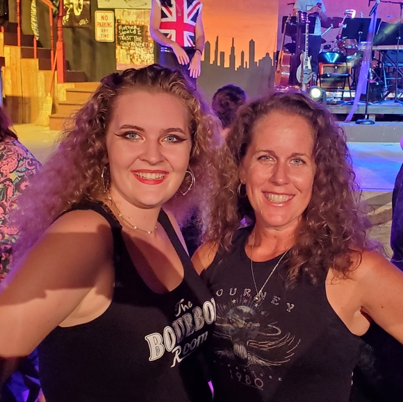 Meet your Posher, Dy - Picture 2 of 3